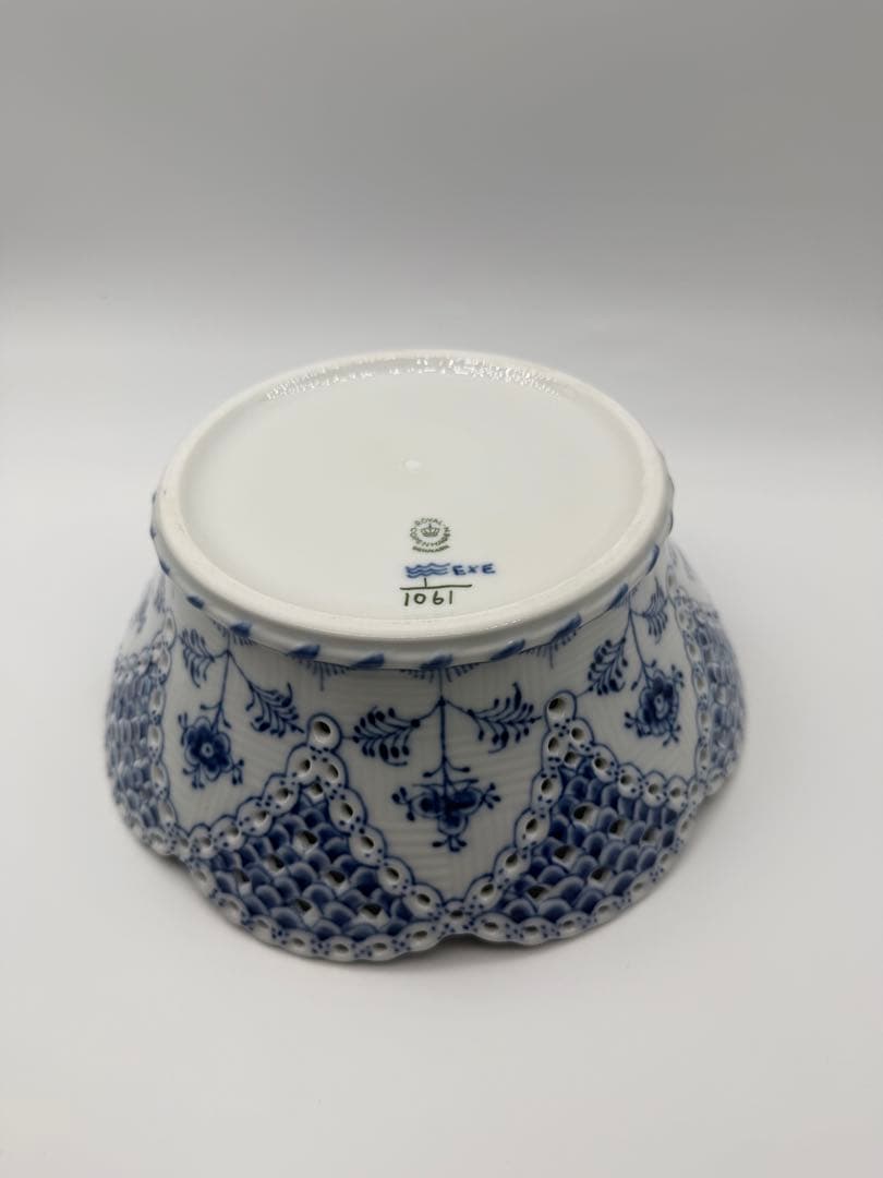 ロイヤルコペンハーゲン　レース　フルーツボウ