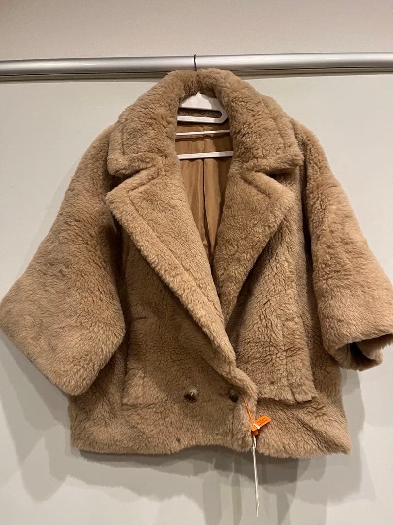テディベア　コート　新品未使用　ベージュ　Sサイズ　MaxMaraお好きな方に