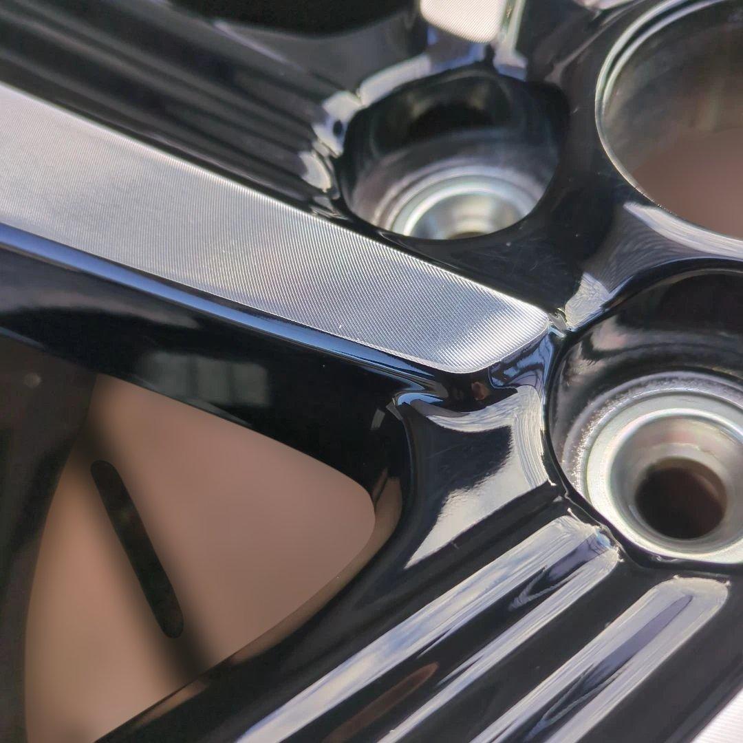 ライズロッキーハイブリッド純正17インチアルミ一本