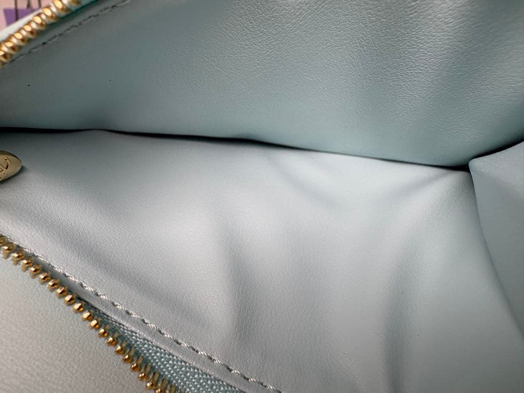 i【最終値下げ】LOUIS VUITTON ヴェルティカルウォレットコンパクト