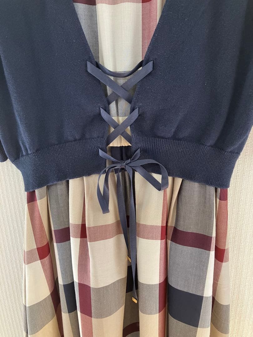 ブルーレーベルクレストブリッジ　バックレースアップワンピース　36