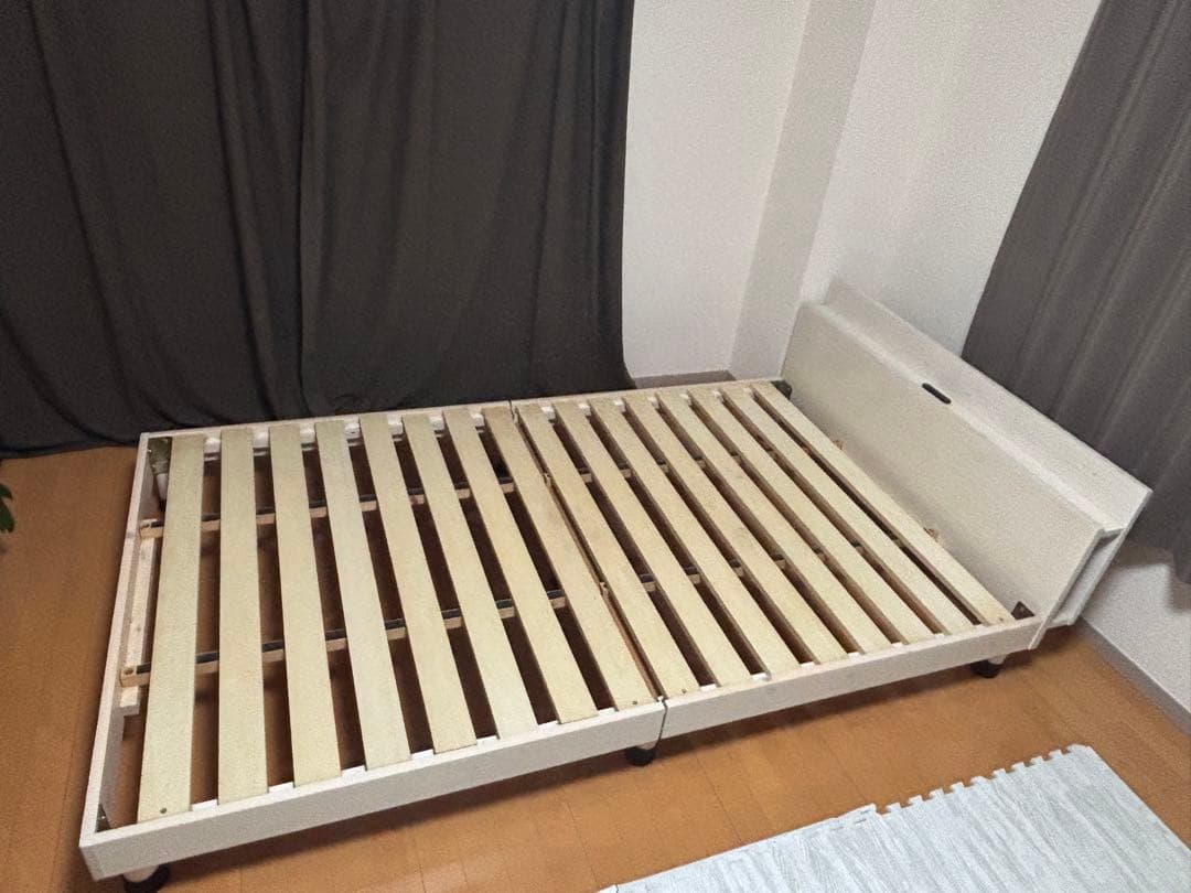 セミダブルベッドフレーム 天然木