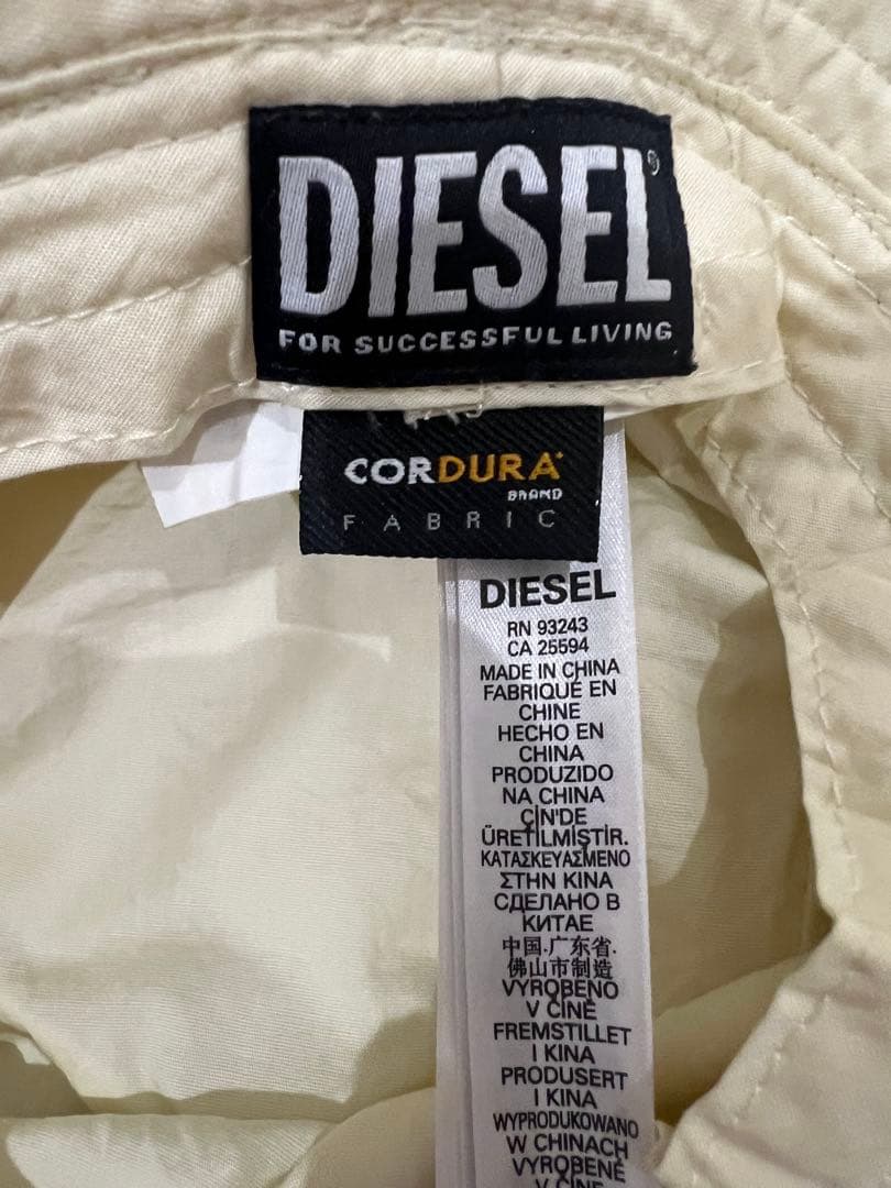 美品　diesel バケットハット　アイボリー