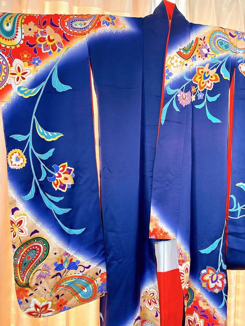 【華やかな色打掛と赤掛下の豪華２点セット】