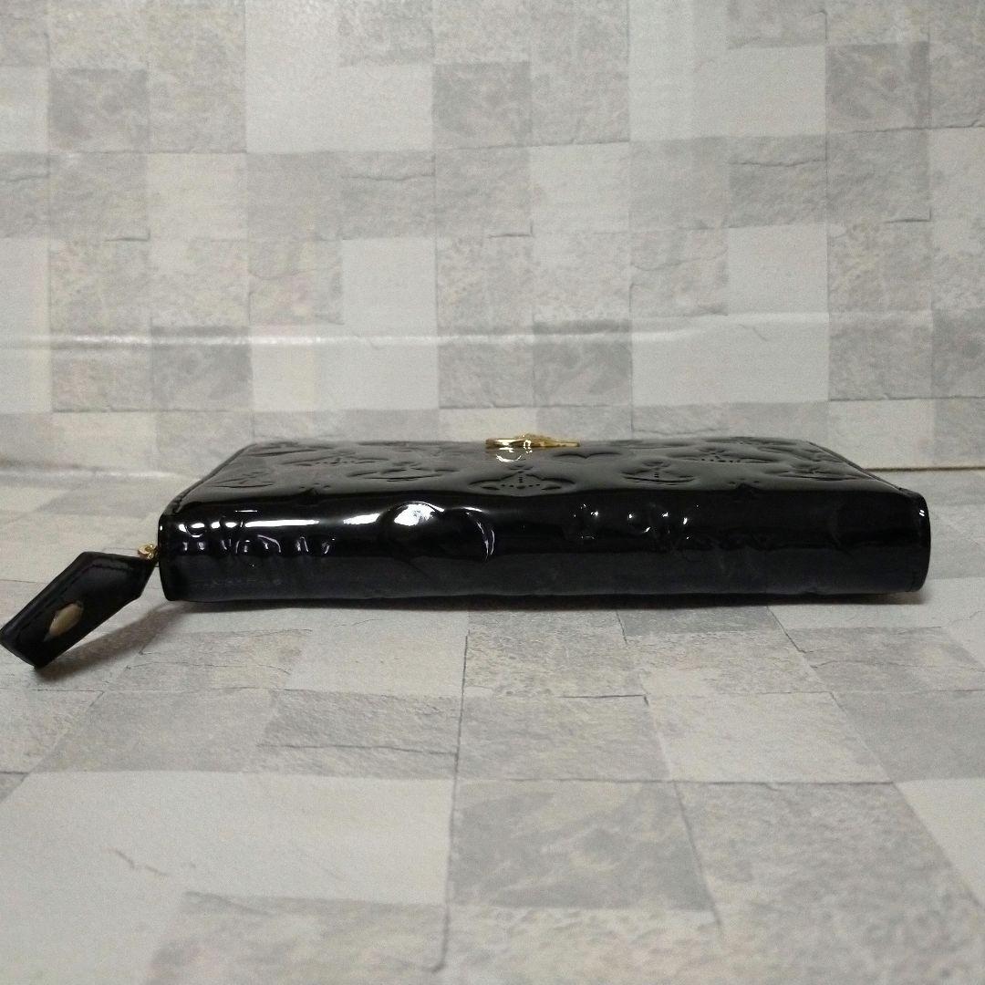 新品未使用 ヴィヴィアンウエストウッド ラウンドファスナー長財布