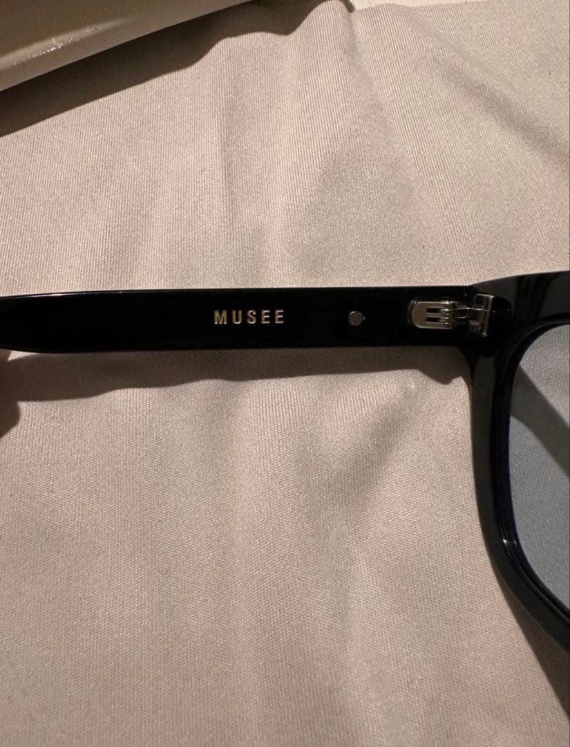 GENTLE MONSTER MUSSE 黒縁メガネ