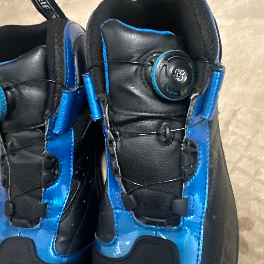 elf バイク用靴 黒/青 ボアシステム搭載