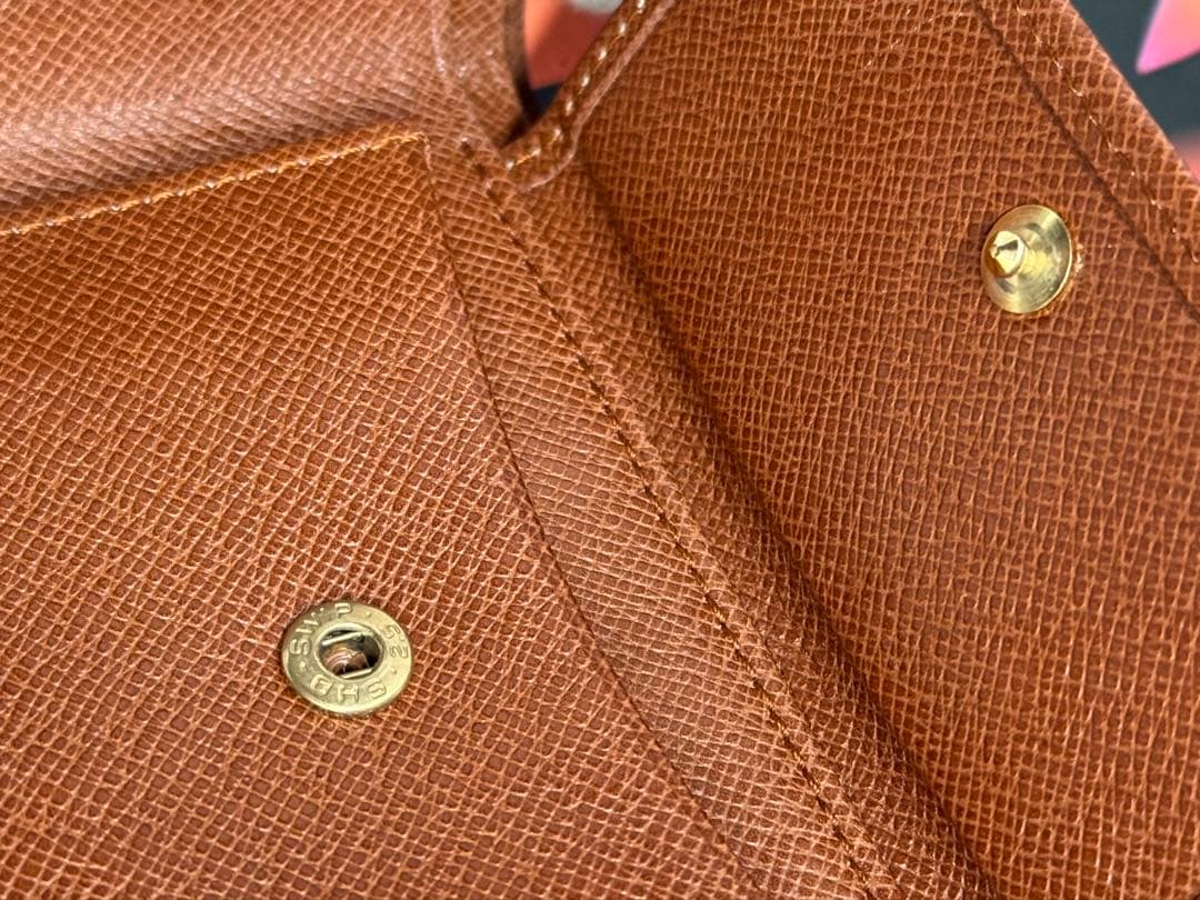 未使用！ヴィンテージ　ルイヴィトン　小銭入れ付き二つ折り財布