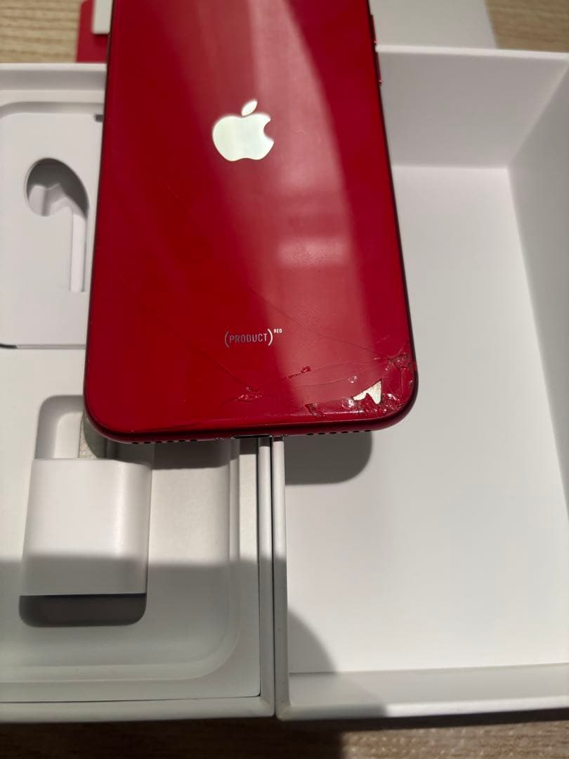 iPhone se2 第二世代 SIMフリー レッド 赤 64gb 箱付き