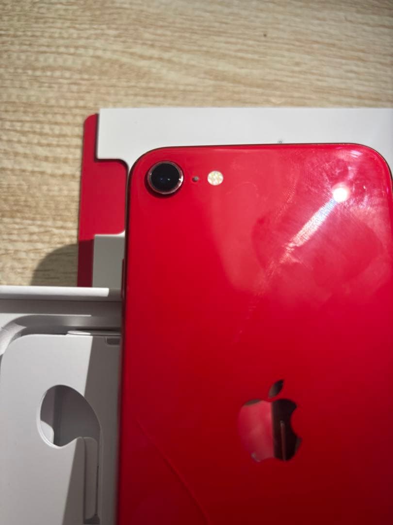 iPhone se2 第二世代 SIMフリー レッド 赤 64gb 箱付き