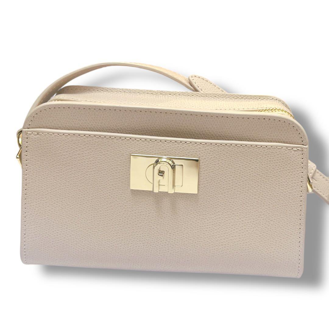 【未使用】フルラ 1927 ミニ クロスボディ ショルダーバッグ アーチロゴ