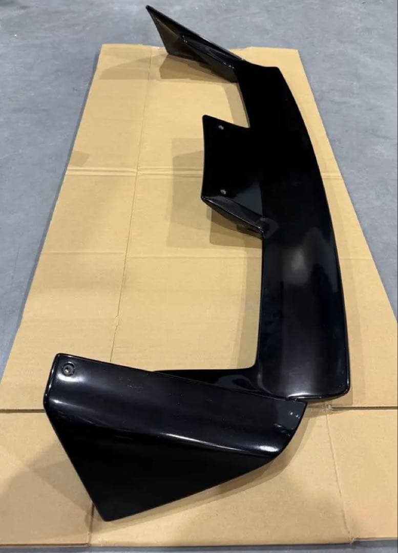 GRヤリス ルーフスポイラー KUHL ルーフエンドウィング