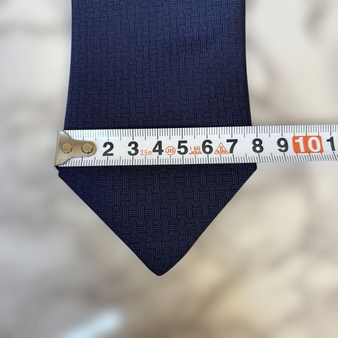 【日本限定品✨】HERMES ネクタイ　ブルー　青　ファソネ　招き猫　刺繍