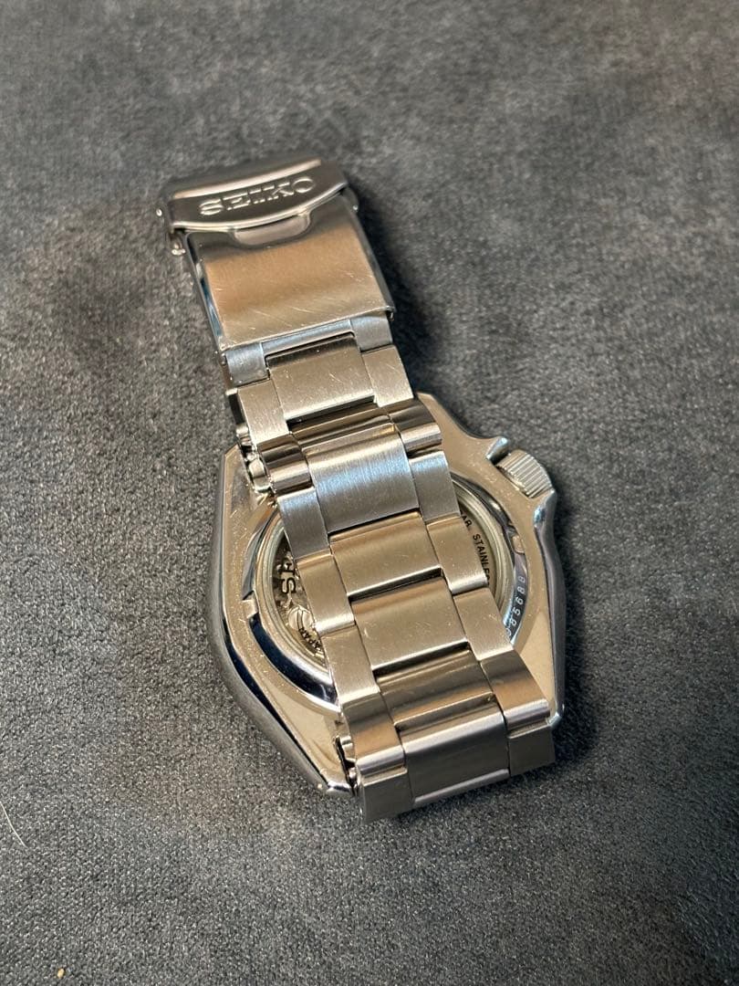 セイコー　SEIKO 5 スポーツ　ペプシカラー　自動巻き時計