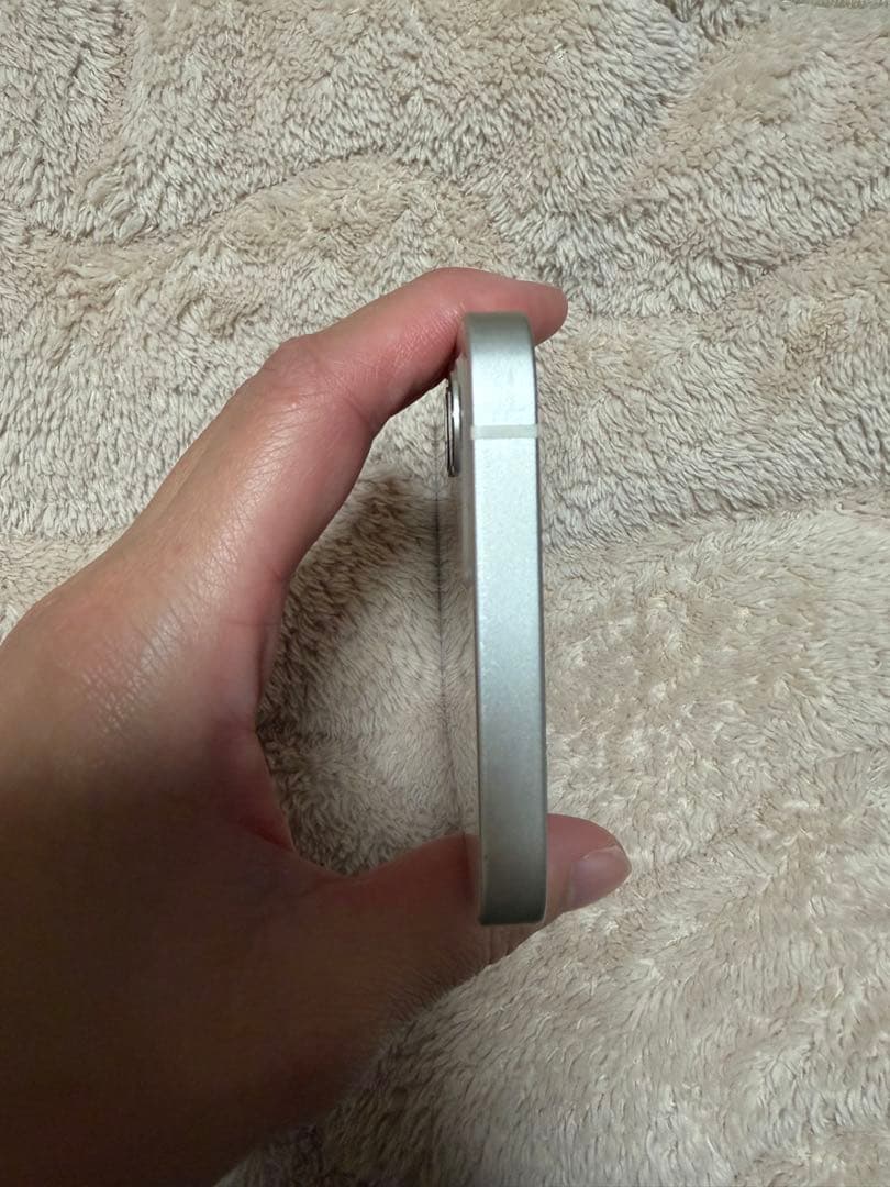 Apple iPhone 12 ホワイト 本体