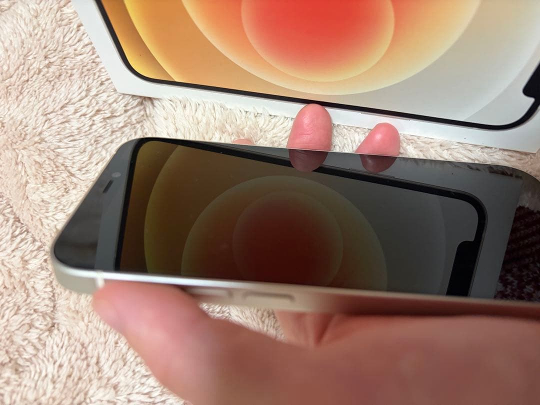 Apple iPhone 12 ホワイト 本体