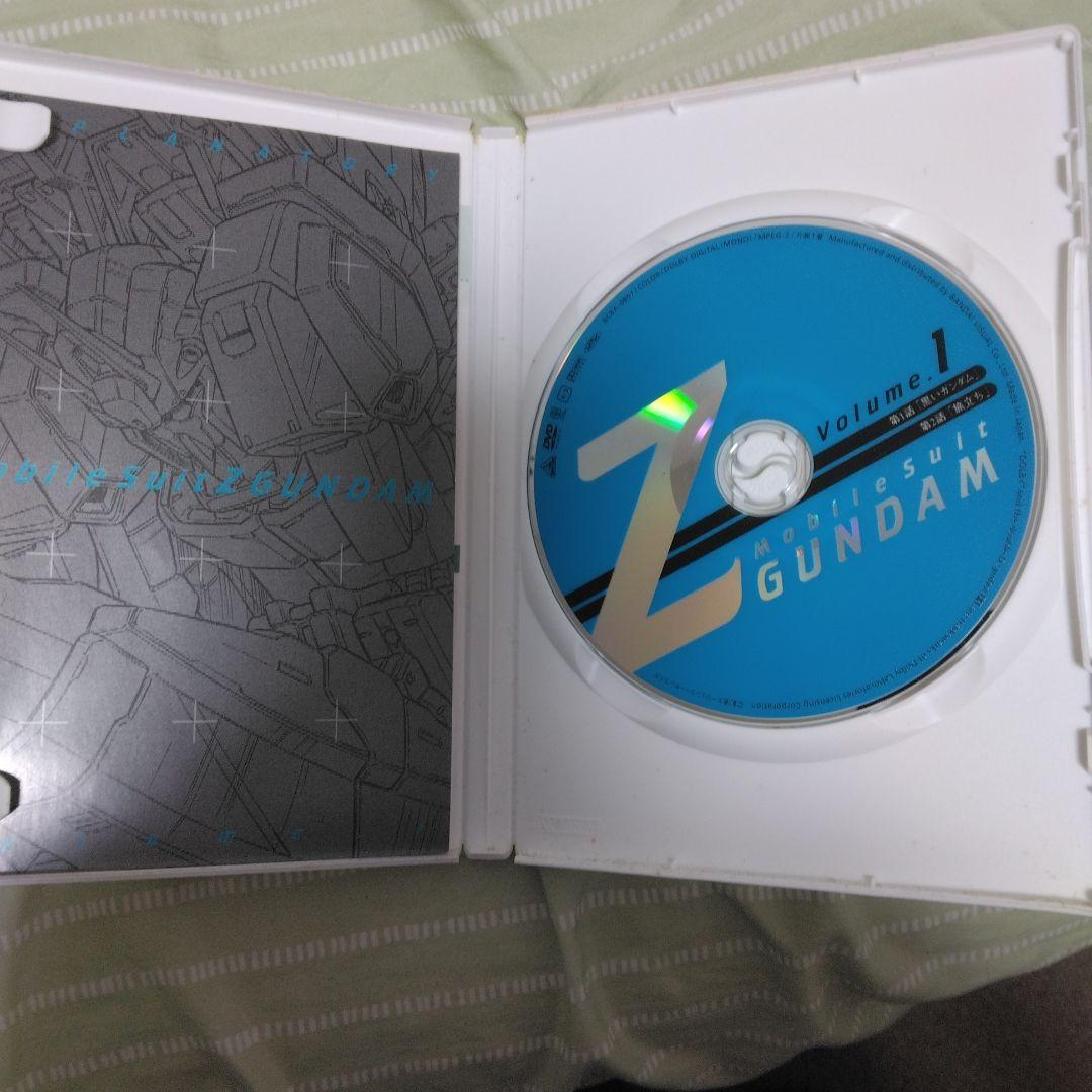 ガンダム0083全4巻、Zガンダム全13巻、逆襲のシャア全1巻、DVDフルセット