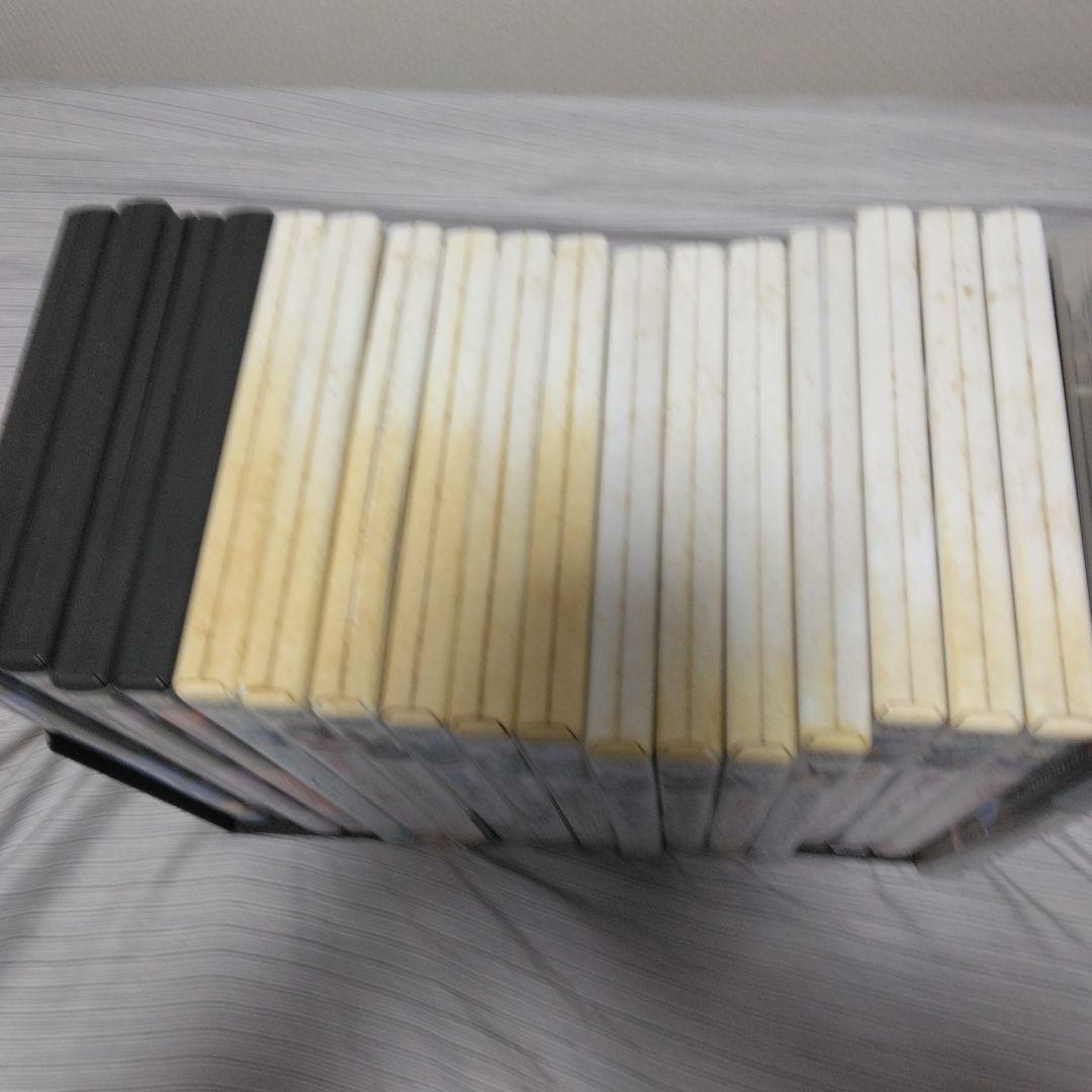 ガンダム0083全4巻、Zガンダム全13巻、逆襲のシャア全1巻、DVDフルセット