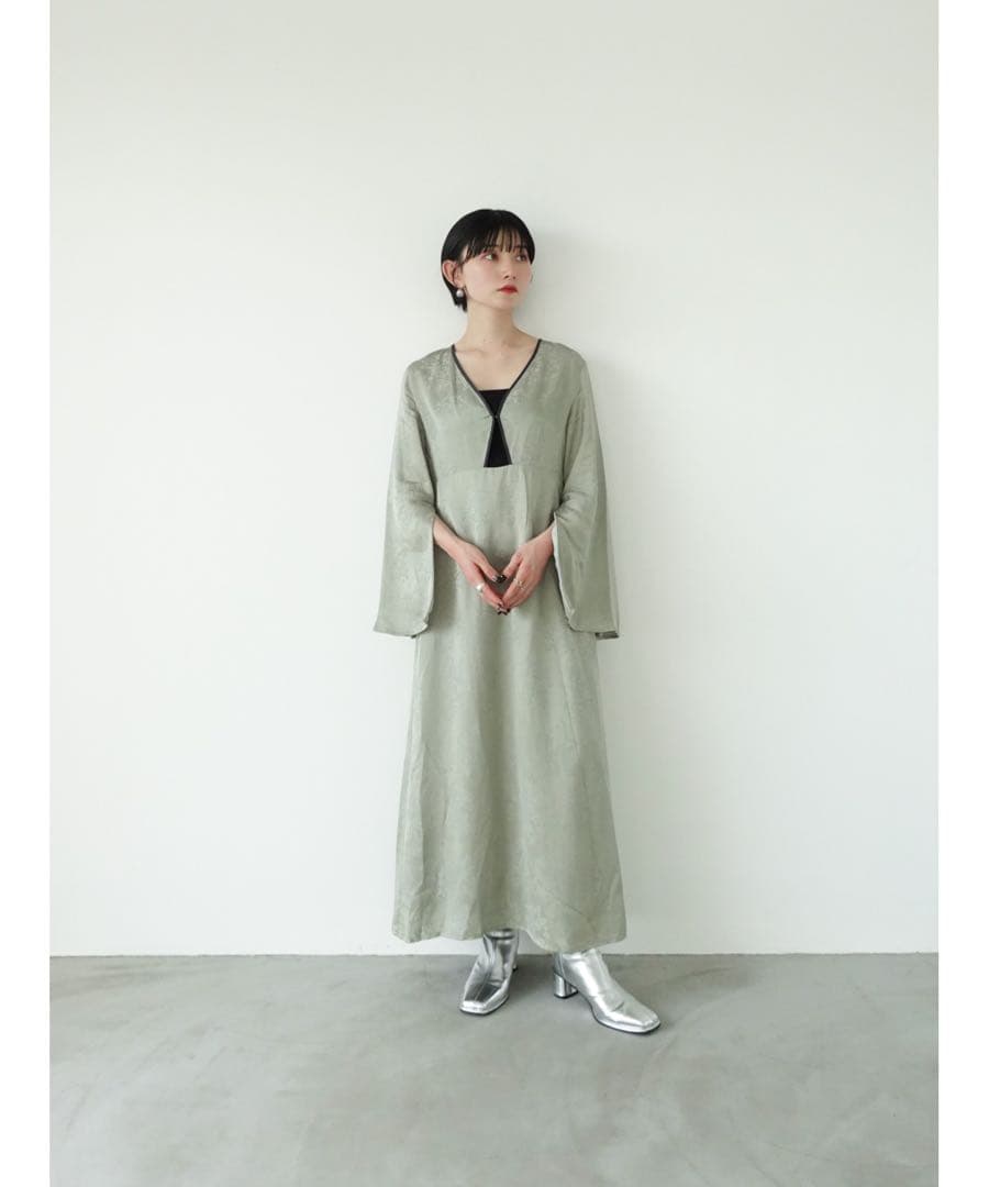 tea・:* ヤマダヤ　sahara フレアスリーブ ロングドレス