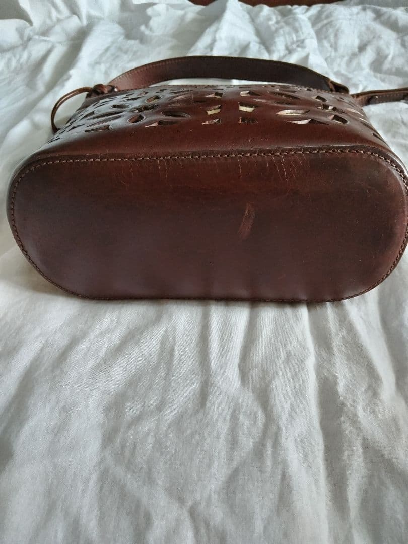 【genten】ブラウン カットワーク2waysバッグ 本革