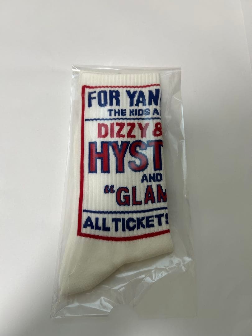 ヒステリックグラマーTシャツ即完売品