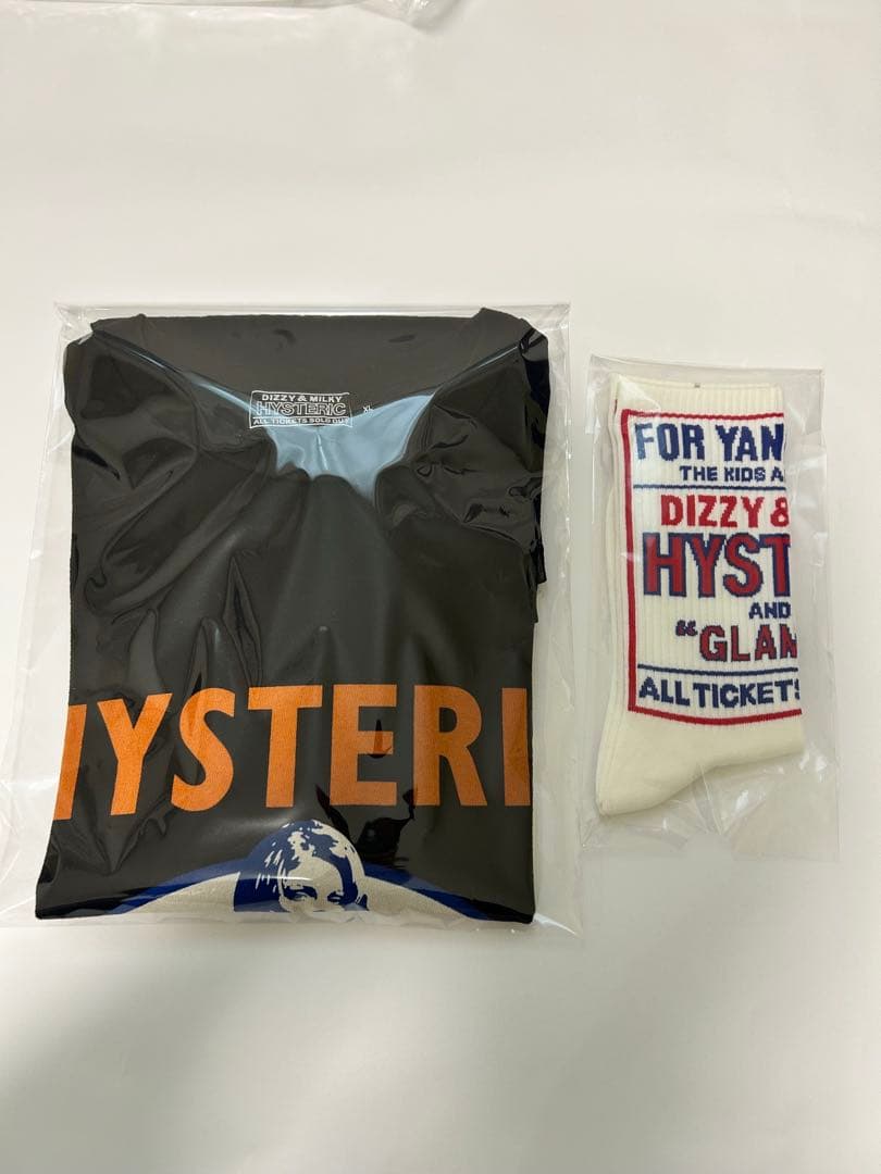 ヒステリックグラマーTシャツ即完売品