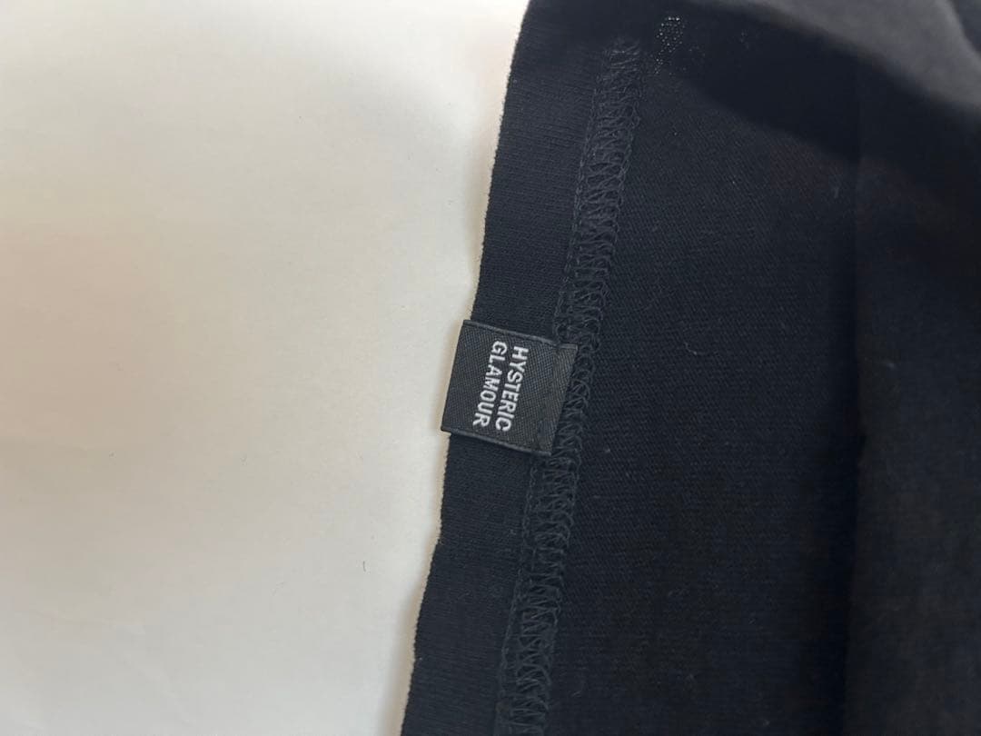 ヒステリックグラマーTシャツ即完売品