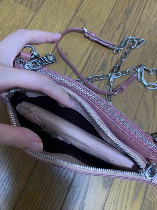 【美品】セール中★ミュウミュウ　チェーンバッグ