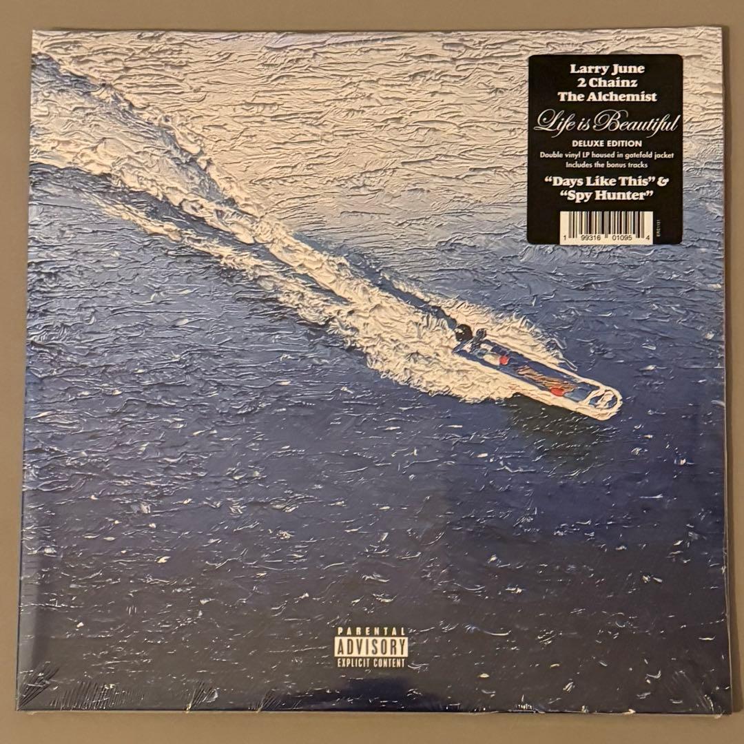 【シールド】Life Is Beautiful （Deluxe）