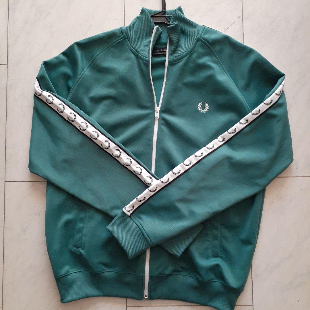 FRED PERRY グリーン トラックジャケット
