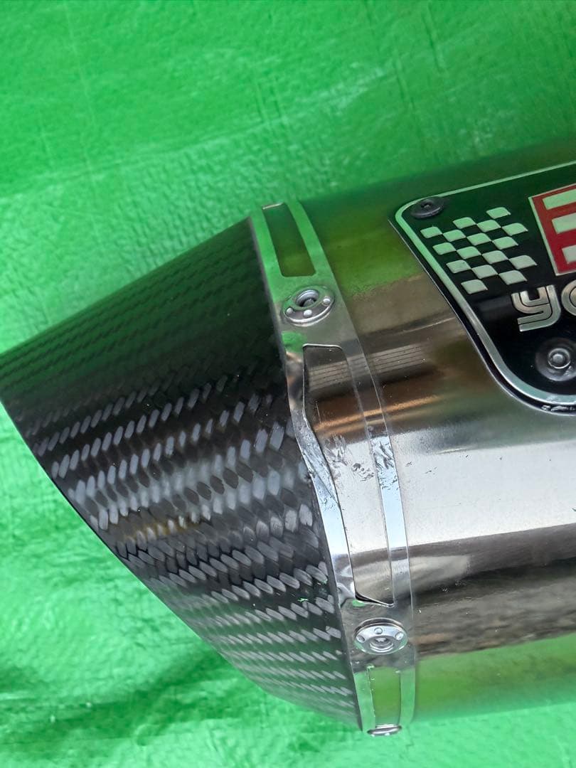 スズキ　GSR750 マフラー　ヨシムラ　スリップオン　R-11 サイクロン