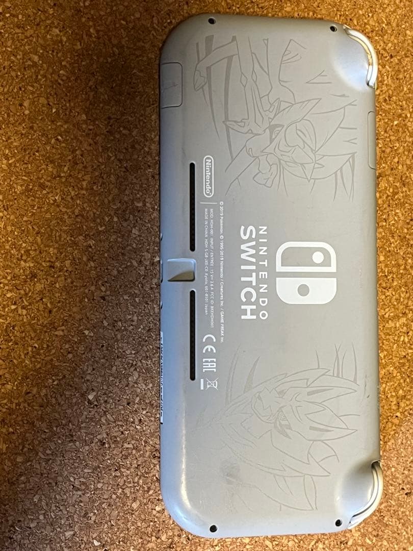 Nintendo Switch Lite ザシアン•ザマゼンタ　本体　フィルム付