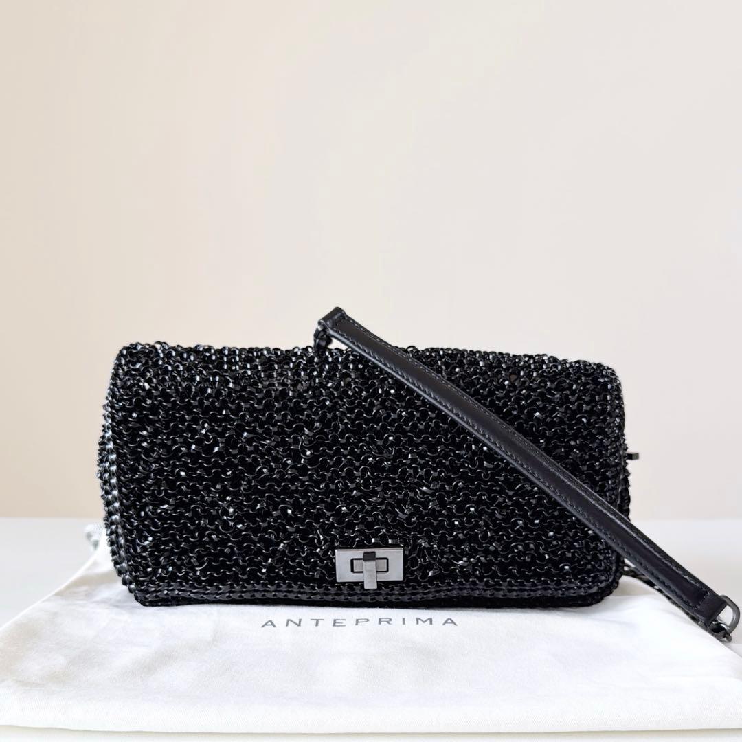 現行品　未使用アンテプリマ　ルッケット II ミディアム　横長　エナメルブラック