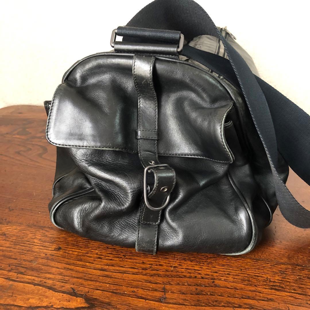 BOTTEGA VENETA イントレチャート ショルダーバッグ ブラック