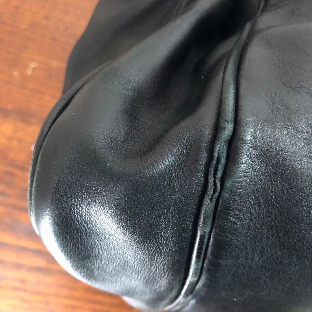 BOTTEGA VENETA イントレチャート ショルダーバッグ ブラック