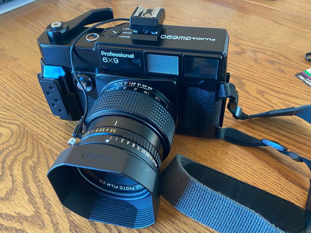 富士フィルム　Professional 6×9 フィルムカメラ