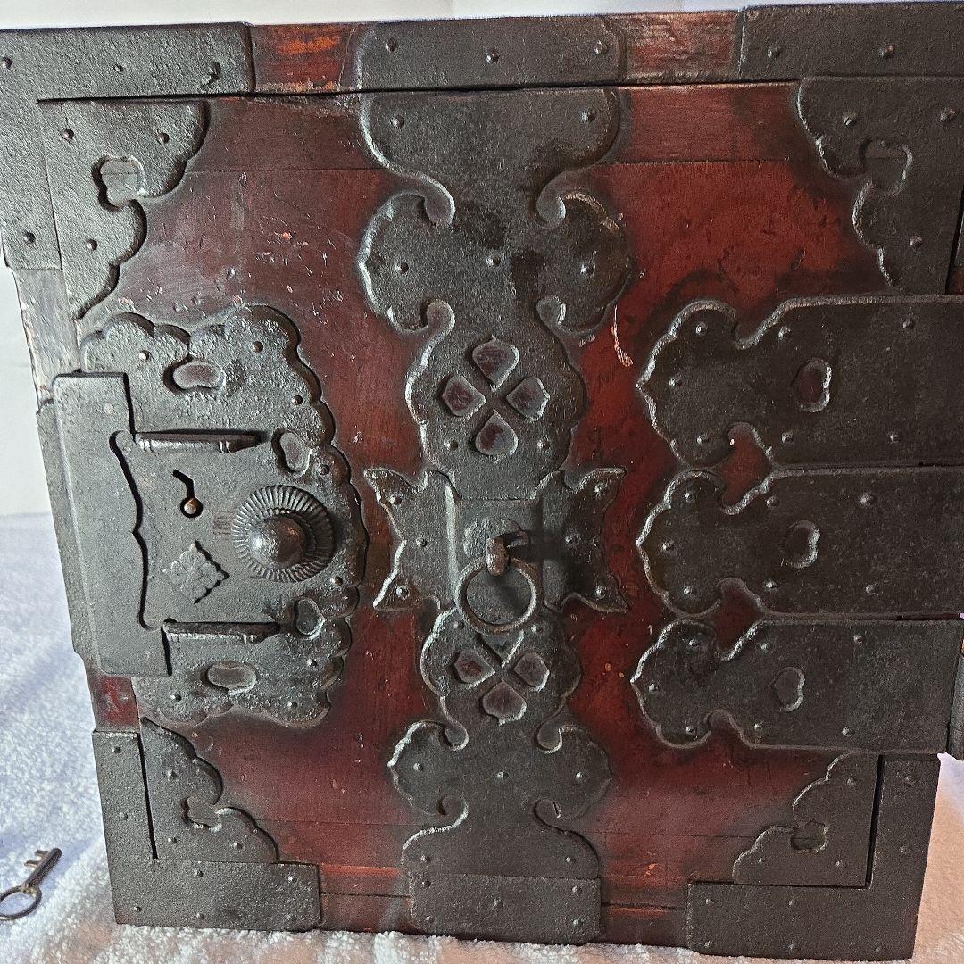 酒田地方　欅　船箪笥　鍵付　時代箪笥　古民具　銭函　銭箱　千両箱　舟箪笥　船金庫