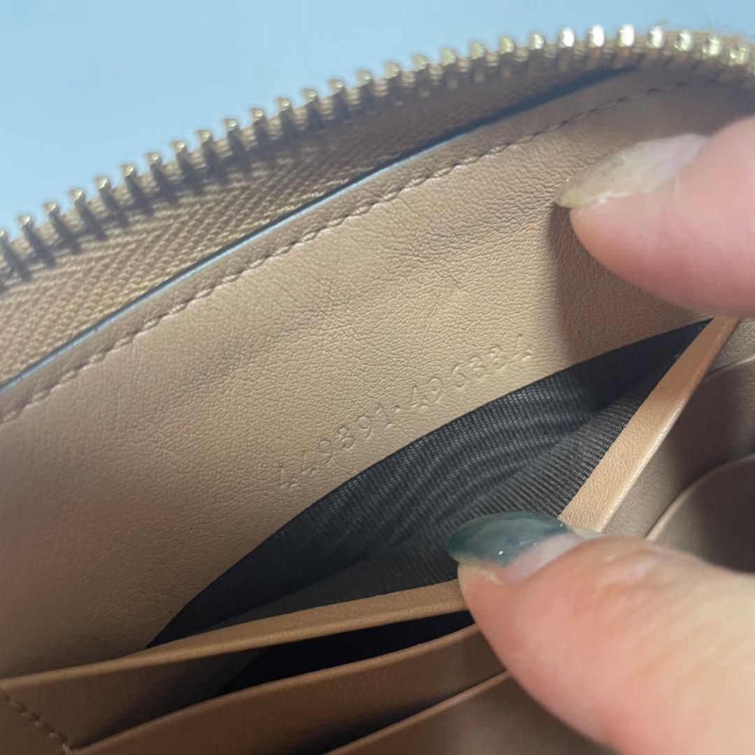 グッチ　長財布　ラウンドジップファスナー　ピンクベージュ　型押し　マイクロシマ