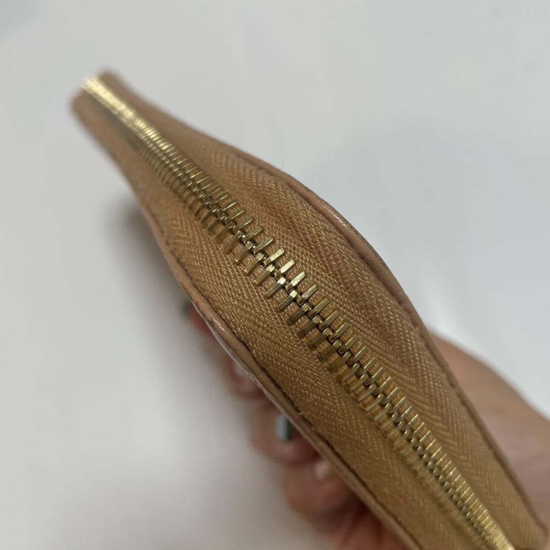 グッチ　長財布　ラウンドジップファスナー　ピンクベージュ　型押し　マイクロシマ