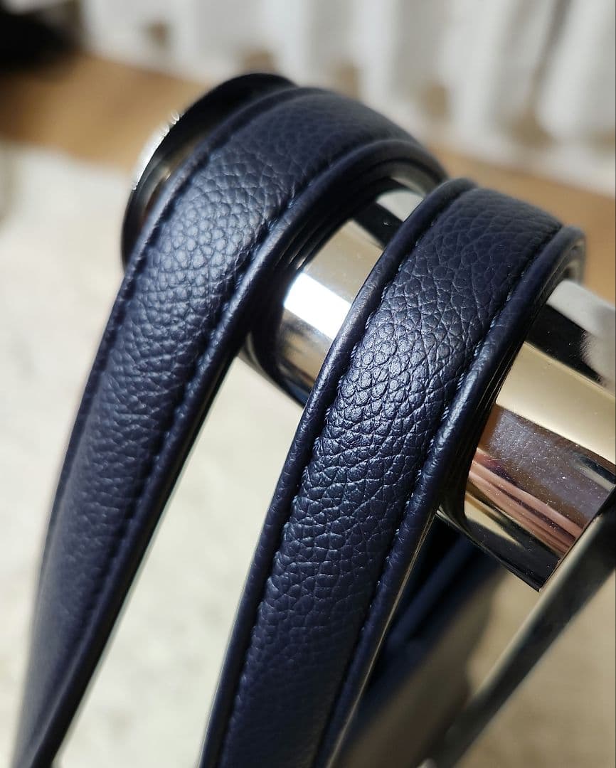 【極美品】キタムラ　ネイビー　レザー トートバッグ