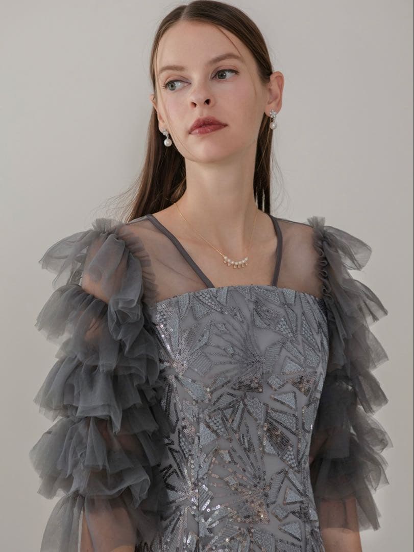 チュールフリルスリーブスパンコールIラインワンピースドレス結婚式二次会パーティー