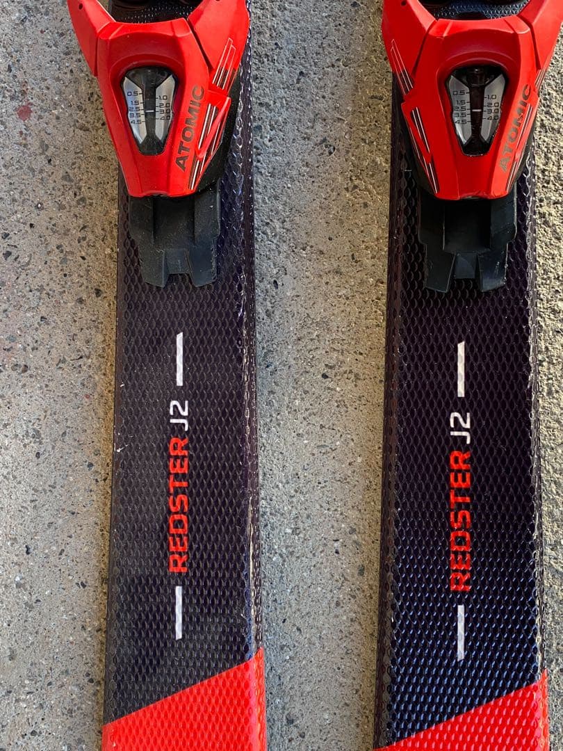 Atomic J2 スキーセット Salomonブーツ付き