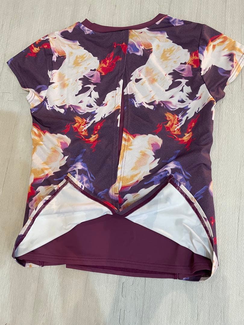 Admiral テニスウェア ワインレッド フラワーパターン　Mサイズ