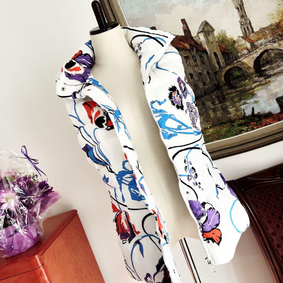 美品　EMILIO PUCCI エミリオプッチ　花柄　フローラ　ダウン　ベスト