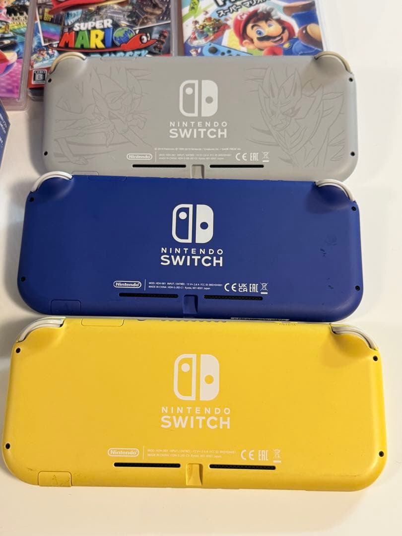 ☆*☆様 Nintendo スイッチライト 本体4台 ソフト7本 まとめ売り 現