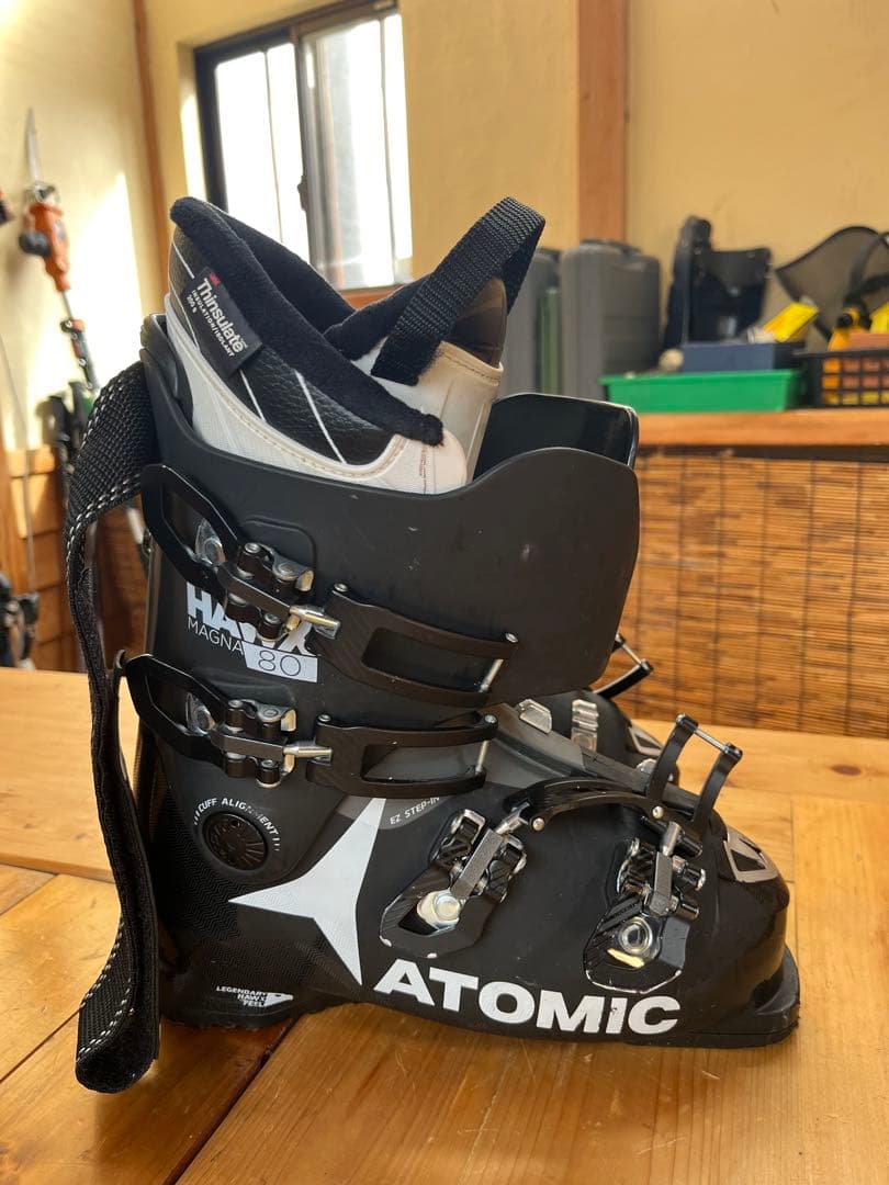 アトミック　Atomic Hawx magna 80 25 25.5