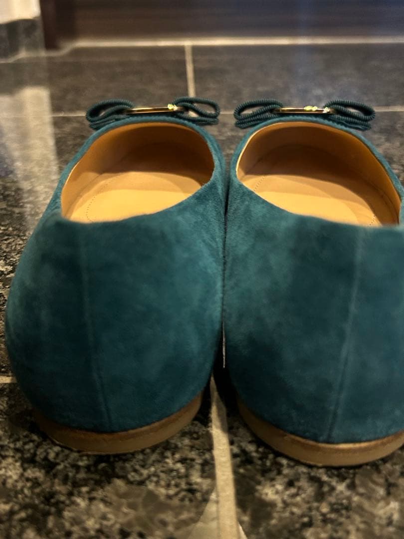 reiko ！Salvatore Ferragamo