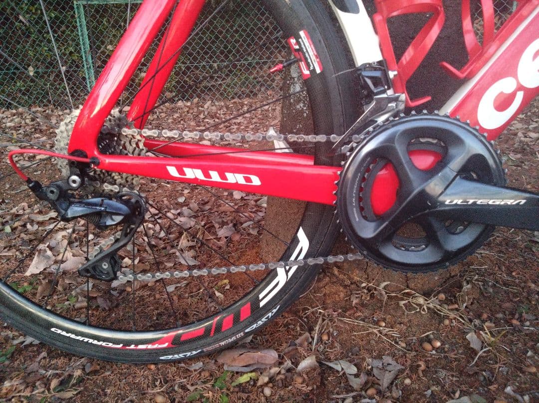 超軽量7.3キロ　2018 Cervelo　S5 フルカーボンロードバイク完成車