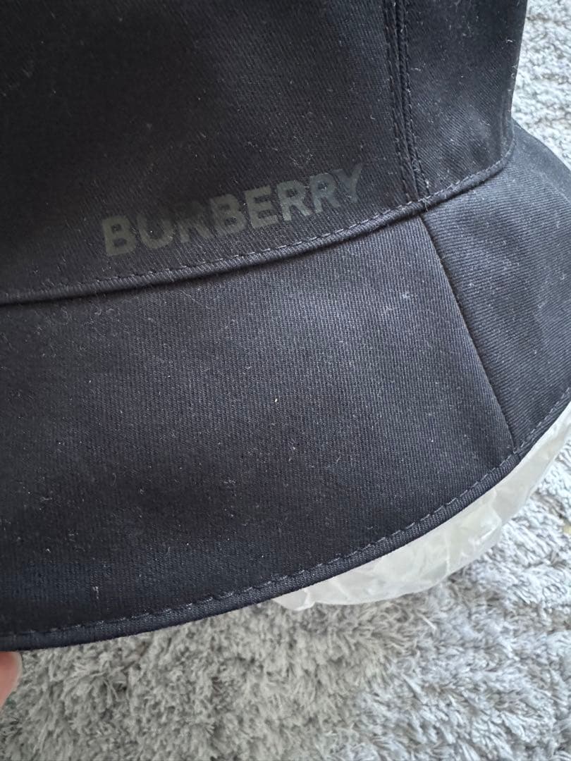 新品　バーバリー　ハット