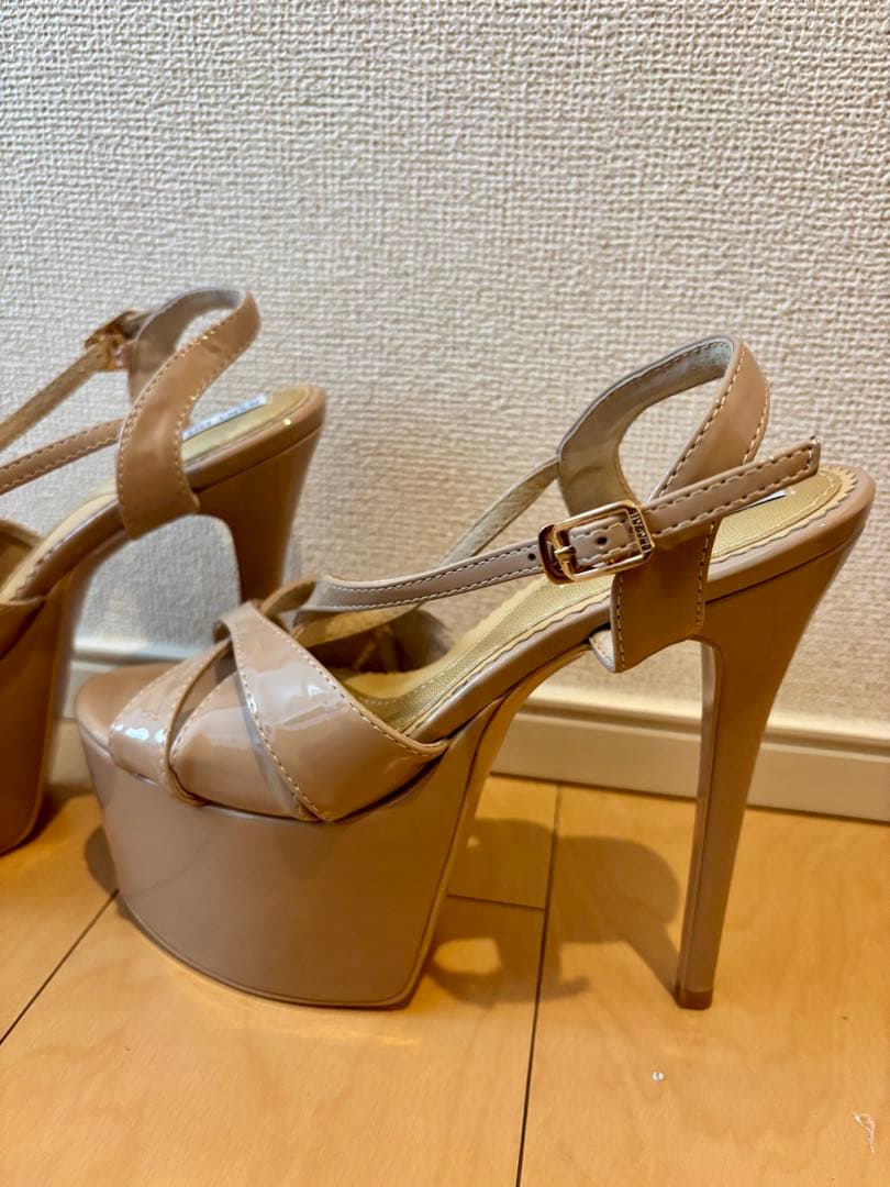 JOJO BRAGAIS Pia ヒール ベージュ サンダル 高ヒール